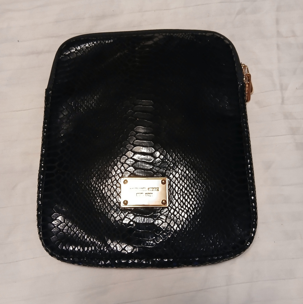 Michael Kors Black Snake-Embosssed tote